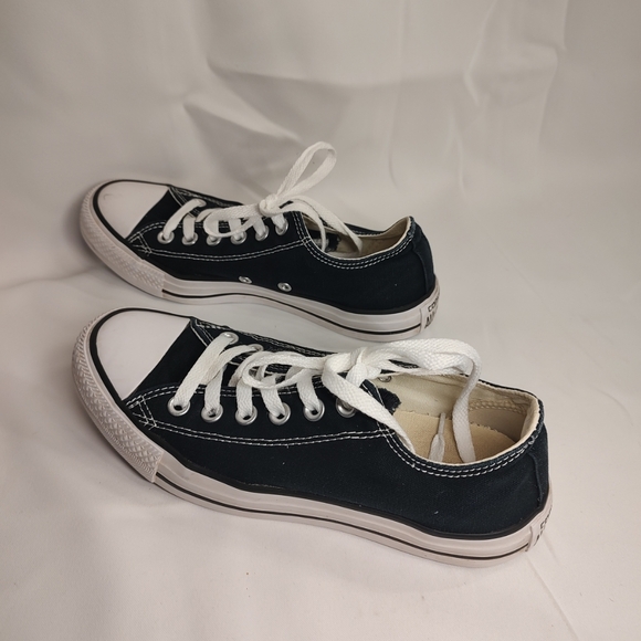 Converse All Star OX Black - W9166 Size 7 GUC - Picture 4 of 7